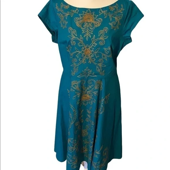 eshakti embroidered dress size M-10 - Picture 1 of 8